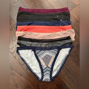 9 Pairs Victoria’s Secret Underwear size L